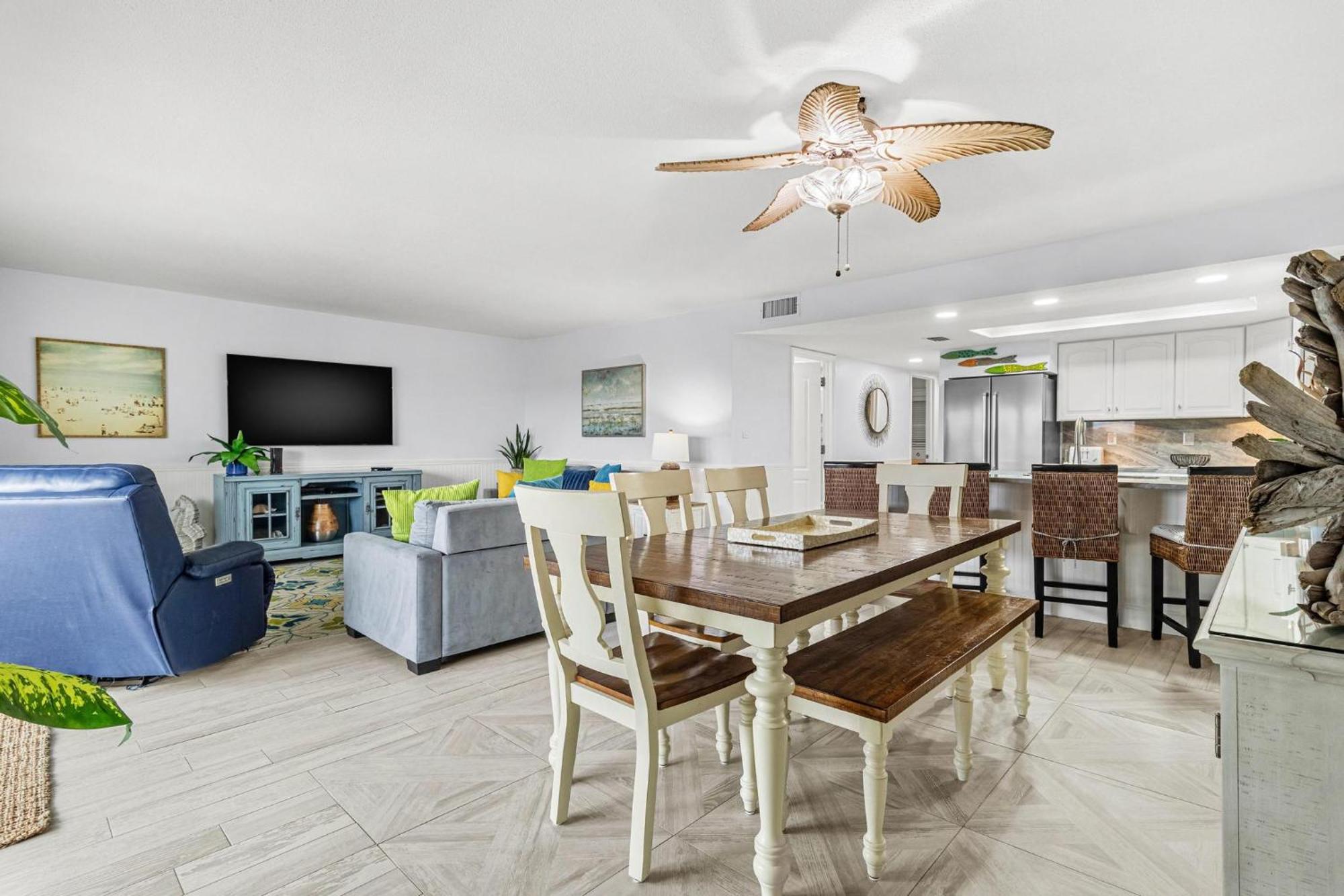 Beach Oasis - No Storm Damage & Guest Ready! Come Enjoy The Heated Pool & Relax At The Beach! Clearwater Beach Dış mekan fotoğraf